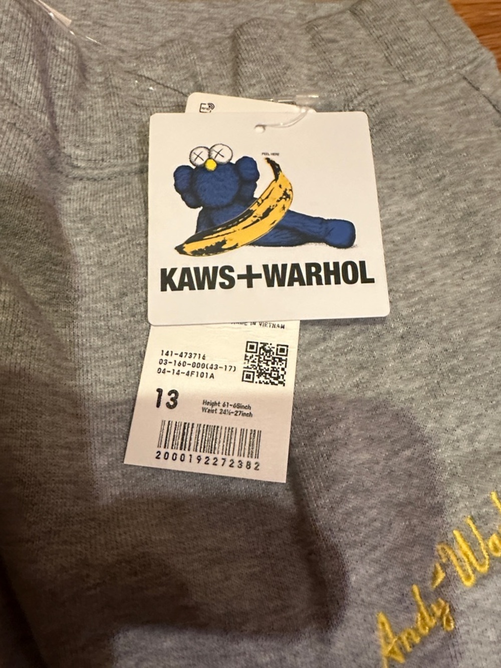 Uniqlo Kaws + Warhol collaboration gray Kids Sweatpants NWT streetwear size 13 - Picture 2 of 14
